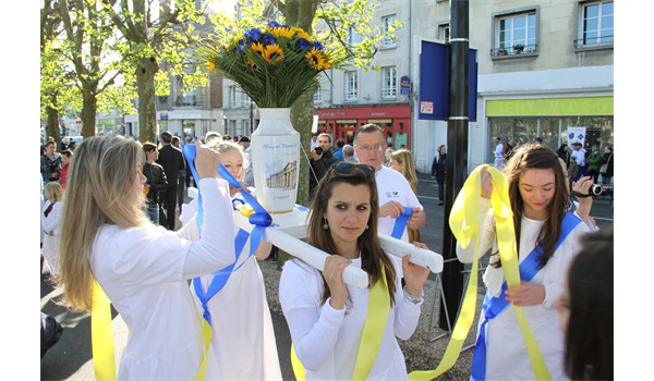 BOUQUET COMPIEGNE MAI 2013_006